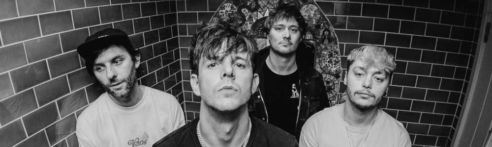 Featured Gig: PET NEEDS acoustic at The Victoria Inn